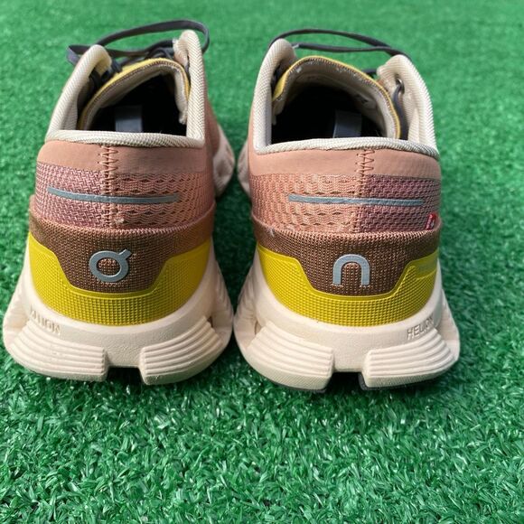 ON CLOUD RUNNING X - Women’s Running Shoes - SIZE 9 - Picture 4 of 10